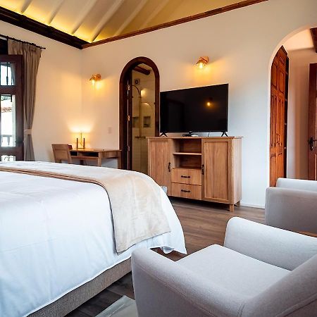 Hotel Casa Alcestre 莱瓦镇 外观 照片