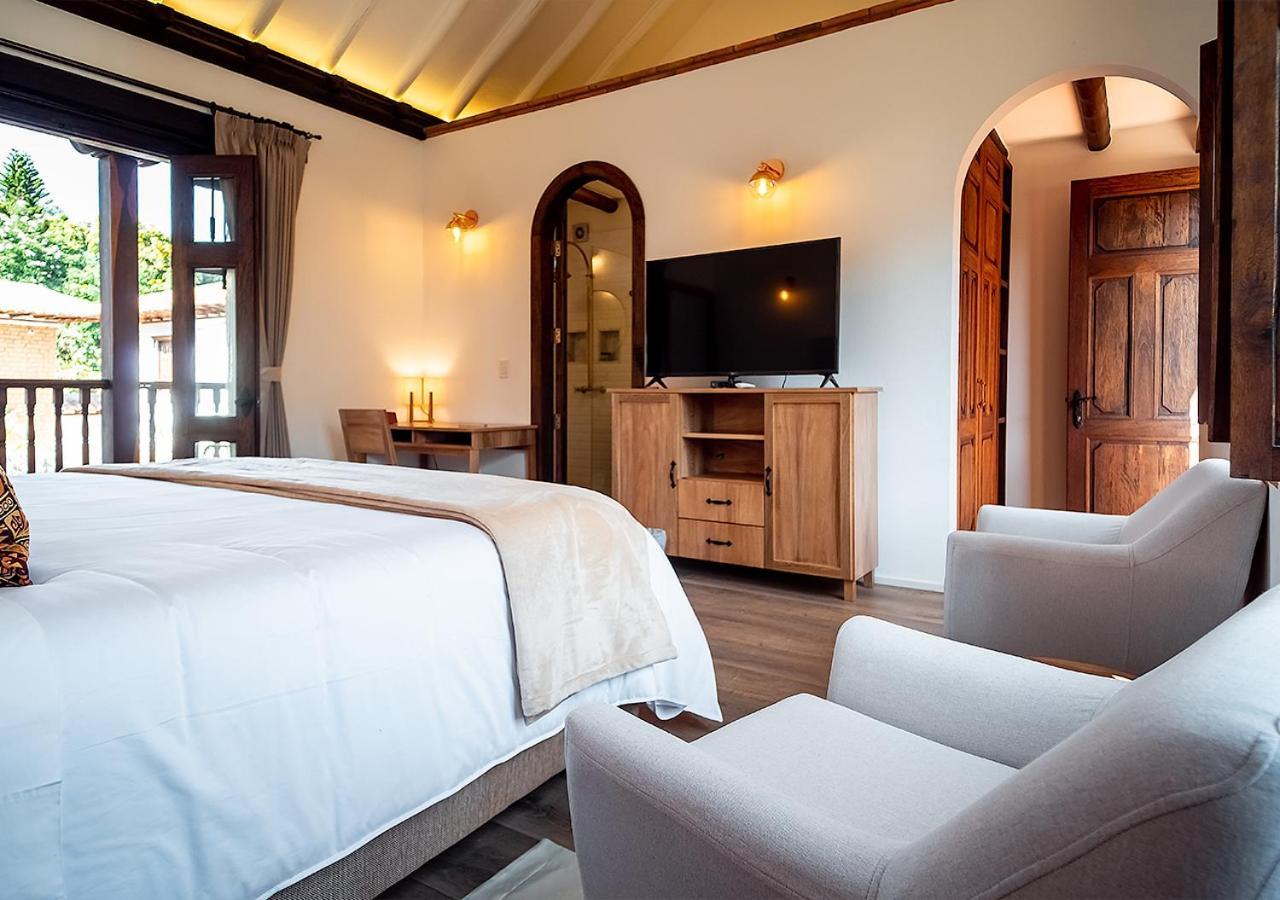 Hotel Casa Alcestre 莱瓦镇 外观 照片