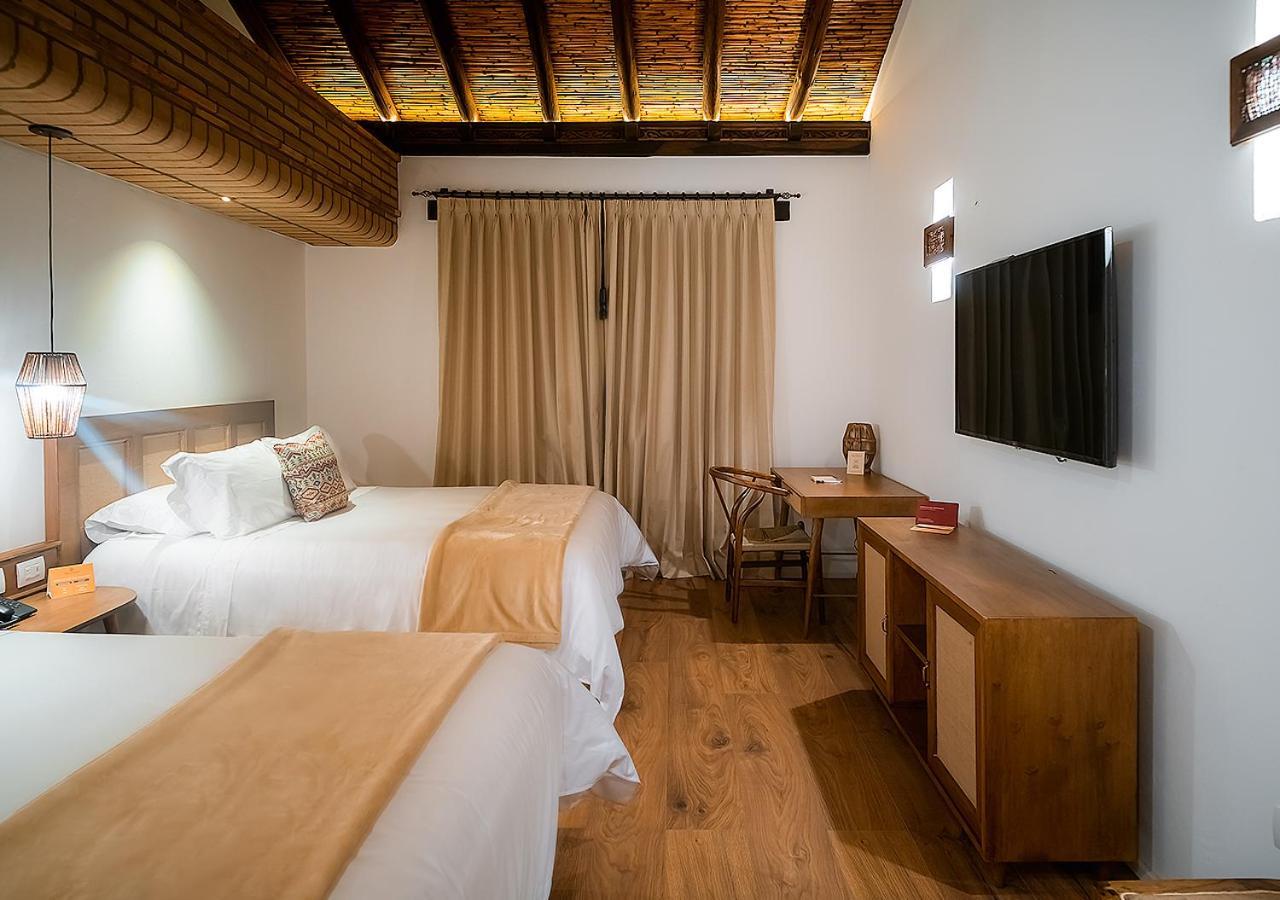 Hotel Casa Alcestre 莱瓦镇 外观 照片